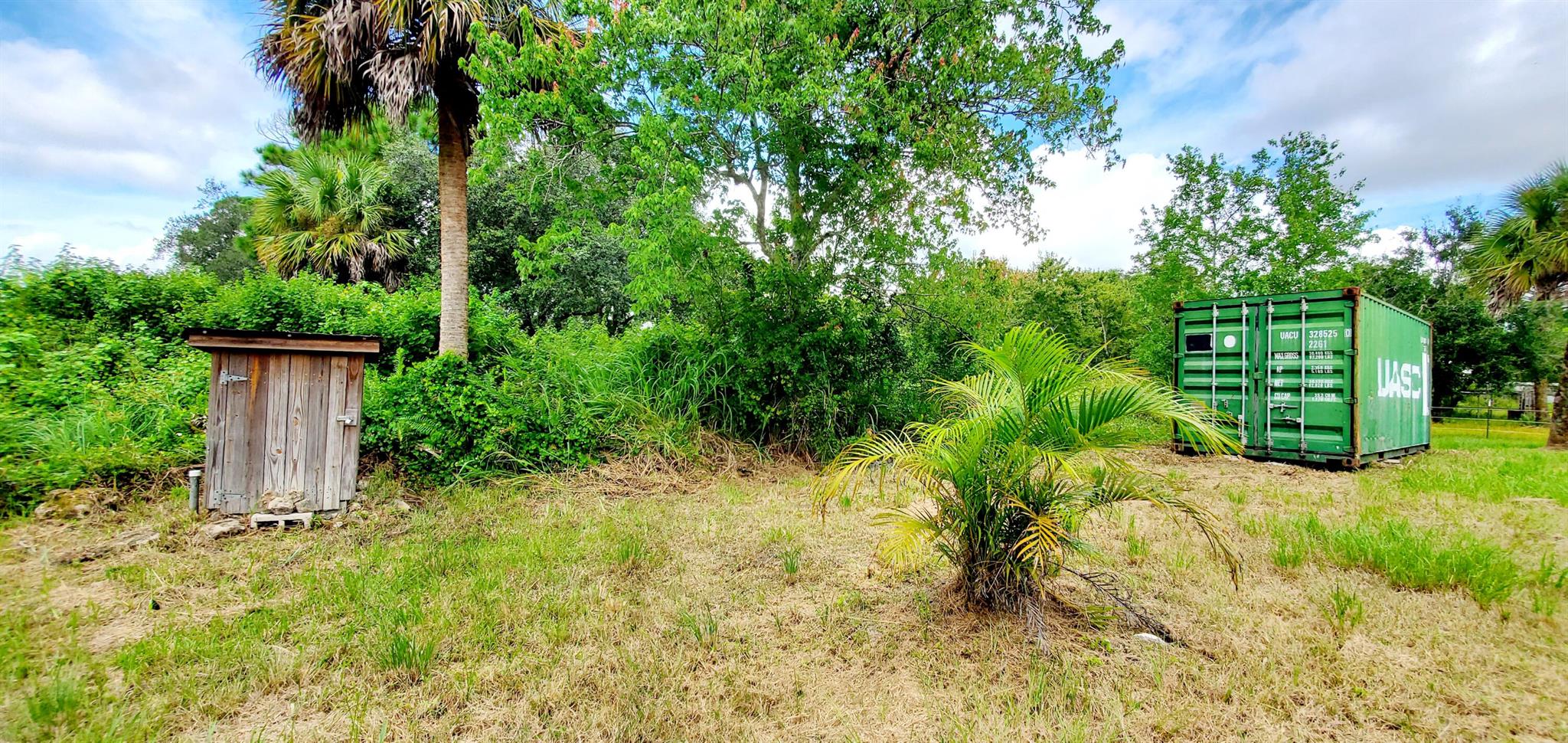 VERO TROPICAL GARDENS UNI - Land