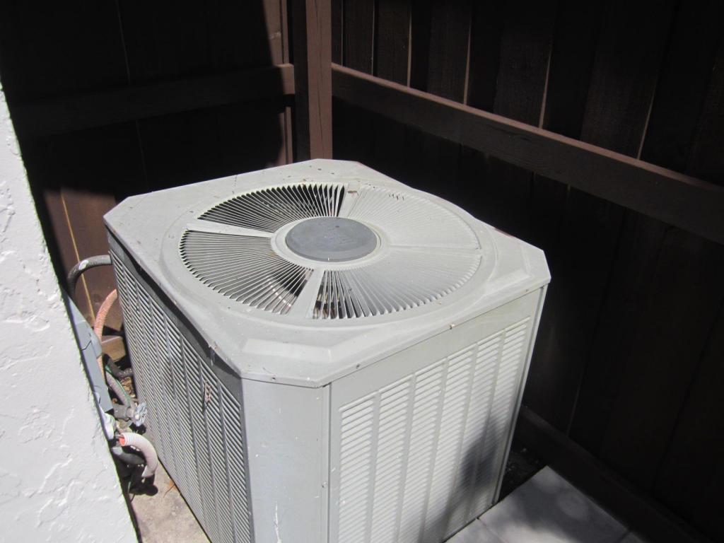 Willow Woods* Renovated*B - Residential