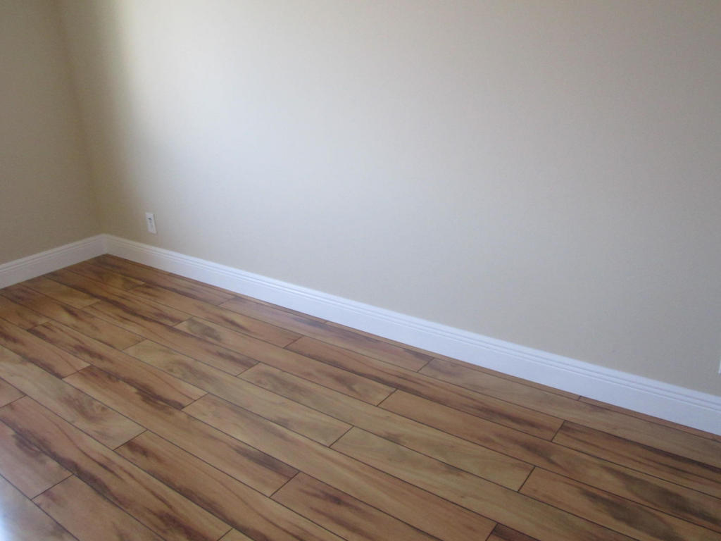 Willow Woods* Renovated*B - Residential