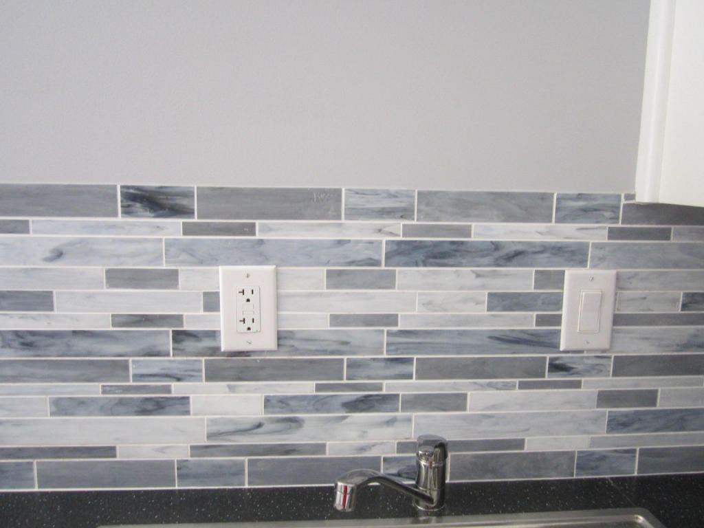 Willow Woods* Renovated*B - Residential