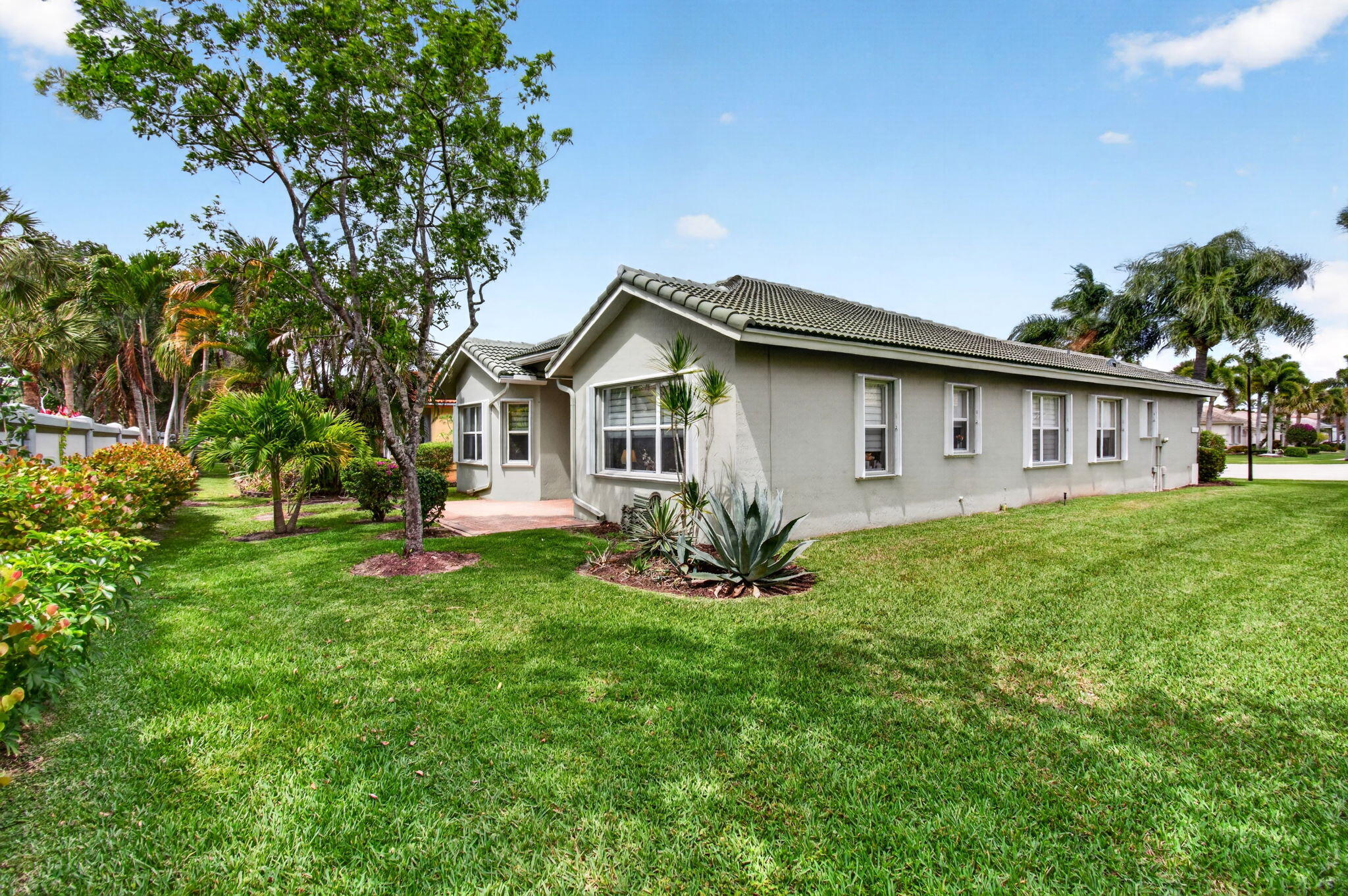 VENETIAN ISLES - Residential