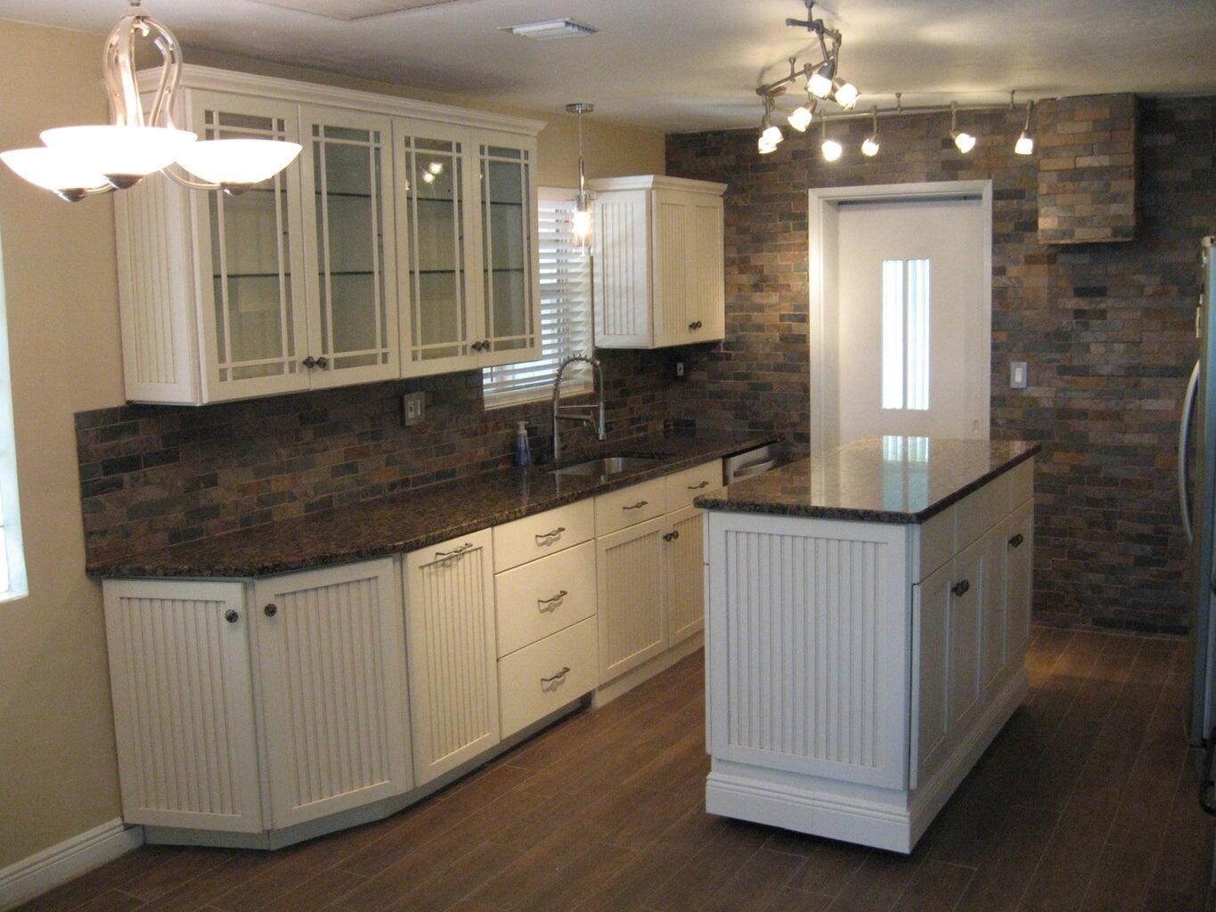 View photos, virtual tours, details... 1023 Andrews Road