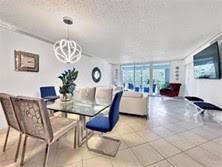 545 Oaks Ln 301