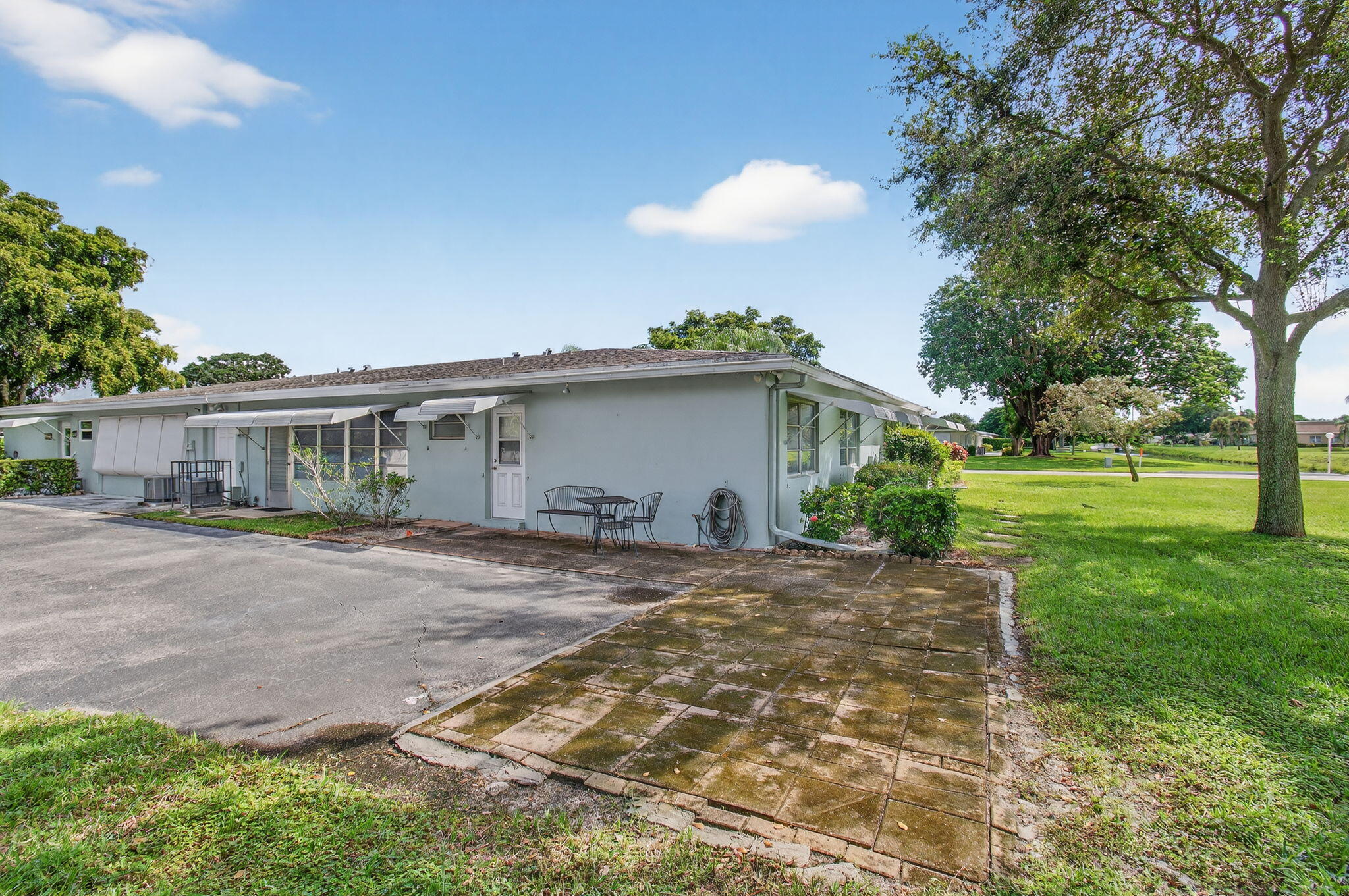 HIGH POINT OF DELRAY BEACH CONDO SEC I - Residential