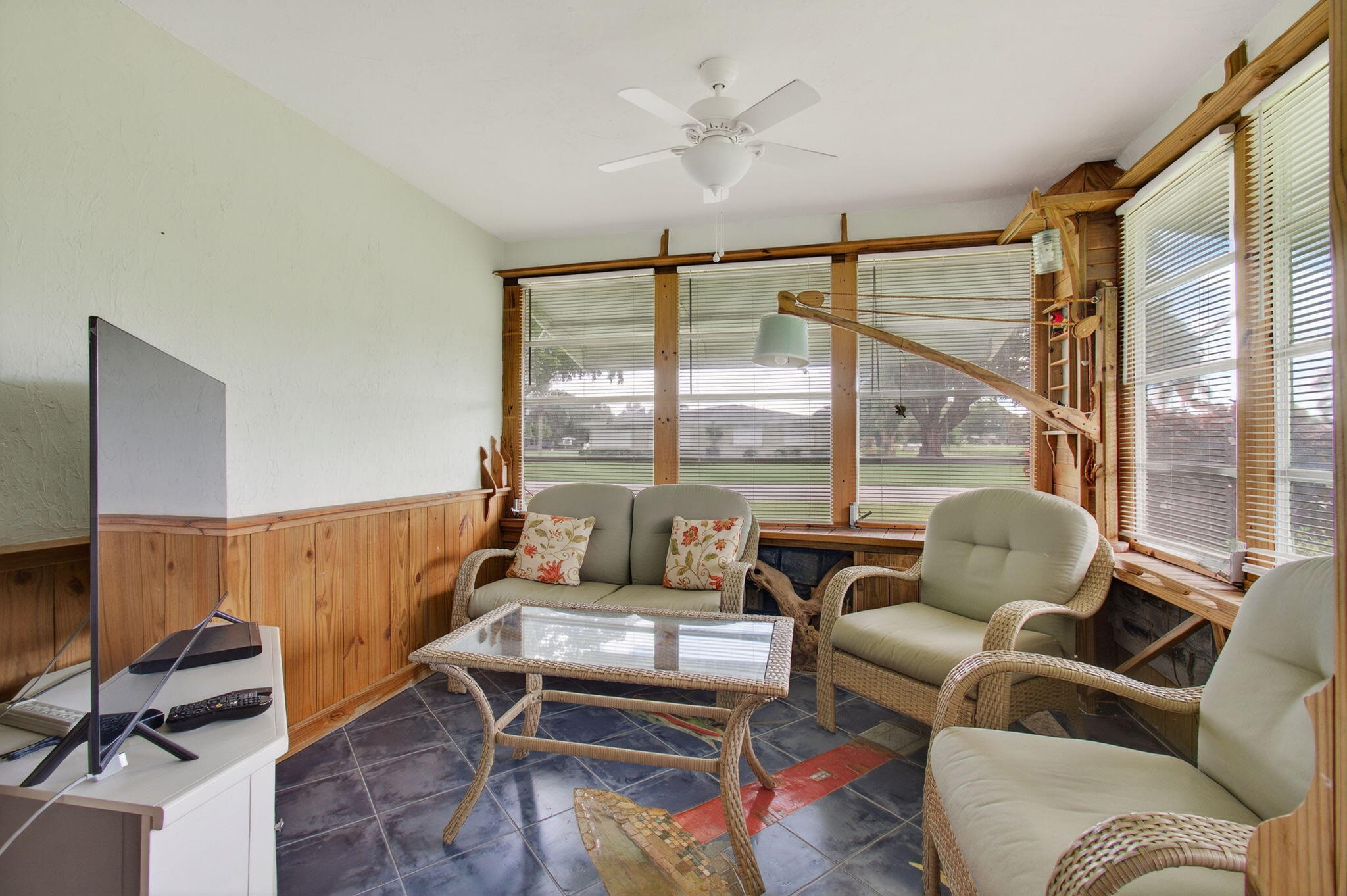 HIGH POINT OF DELRAY BEACH CONDO SEC I - Residential