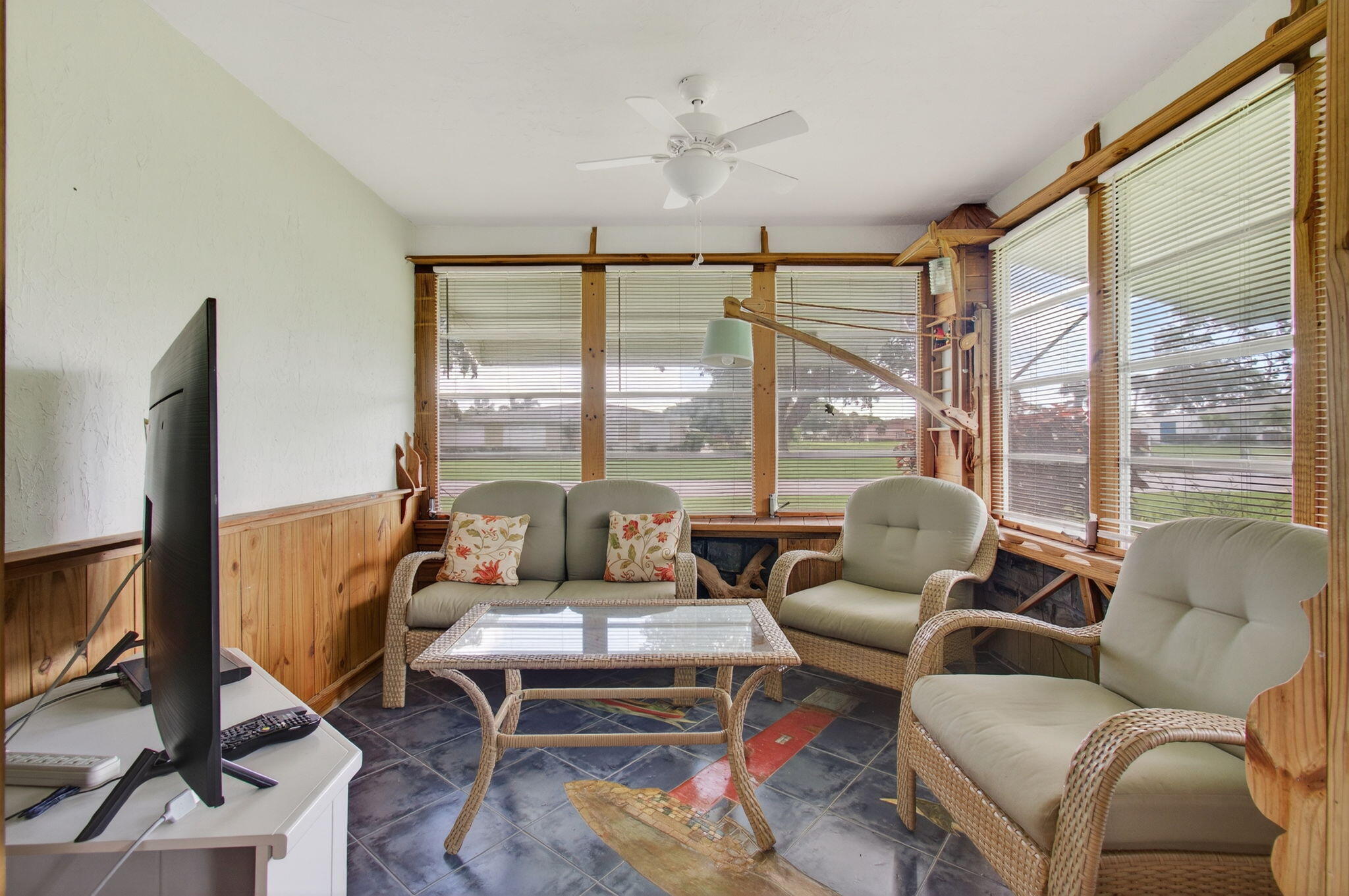 HIGH POINT OF DELRAY BEACH CONDO SEC I - Residential