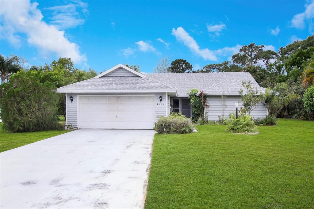Photo of 7090 SE Lillian Court, Stuart, FL 34997 (MLS # R10874404)