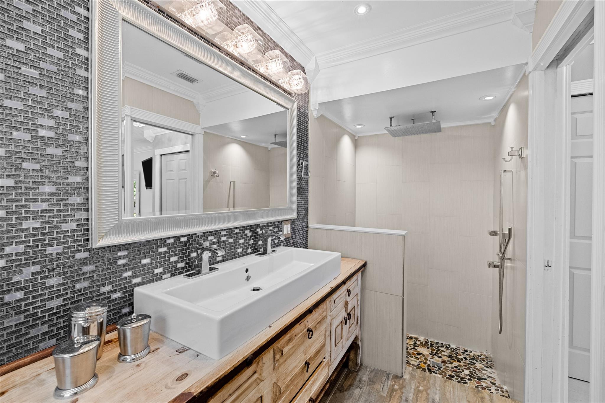 CORAL SPRINGS II - Residential