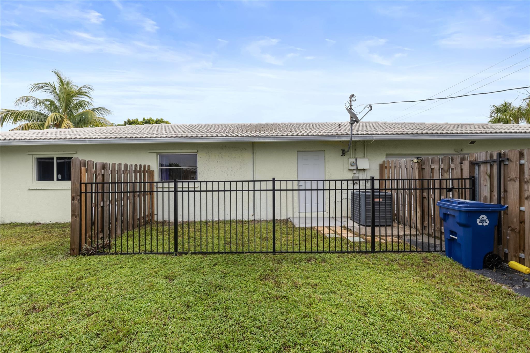 CORAL SPRINGS II - Residential