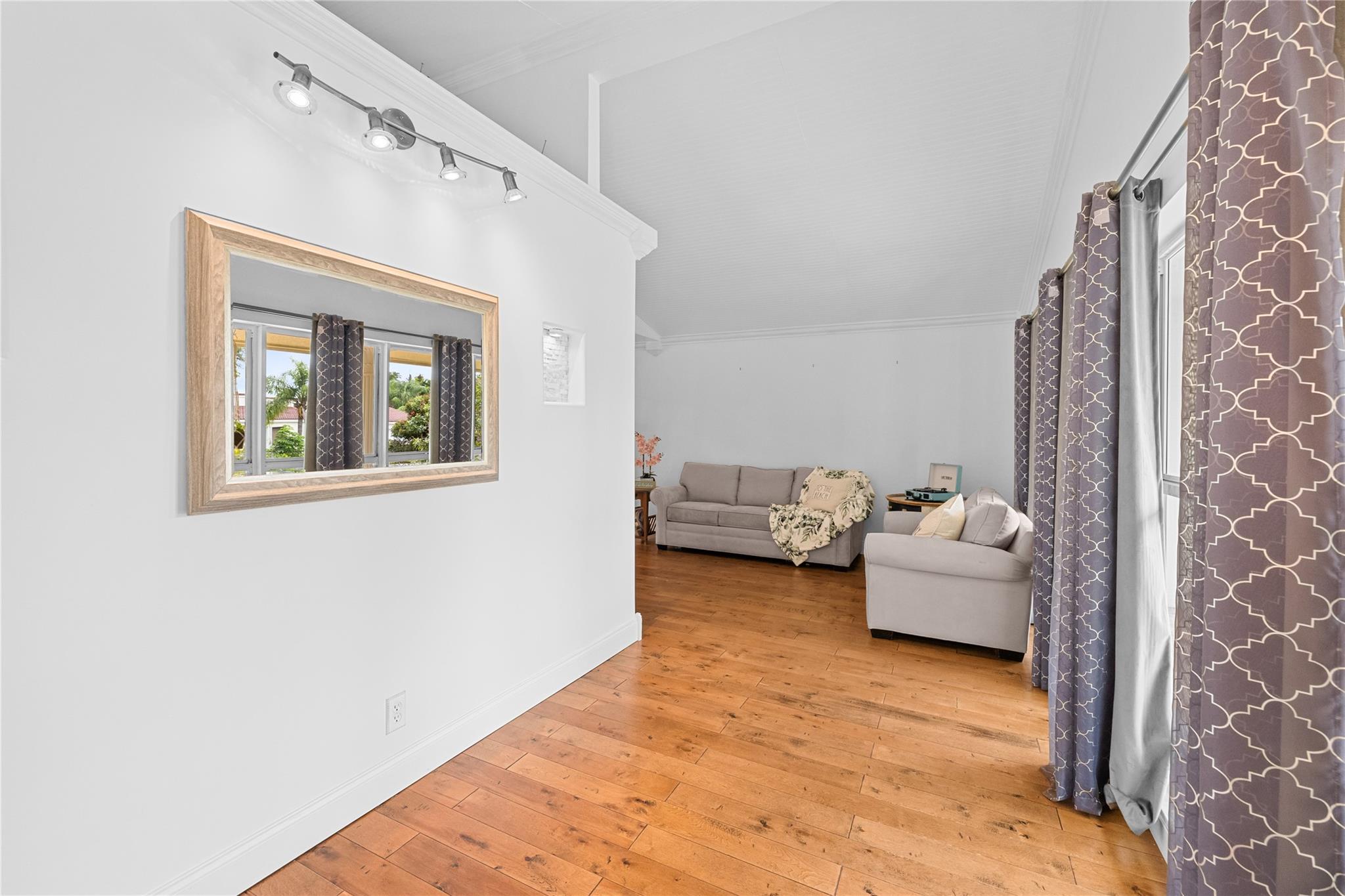 CORAL SPRINGS II - Residential