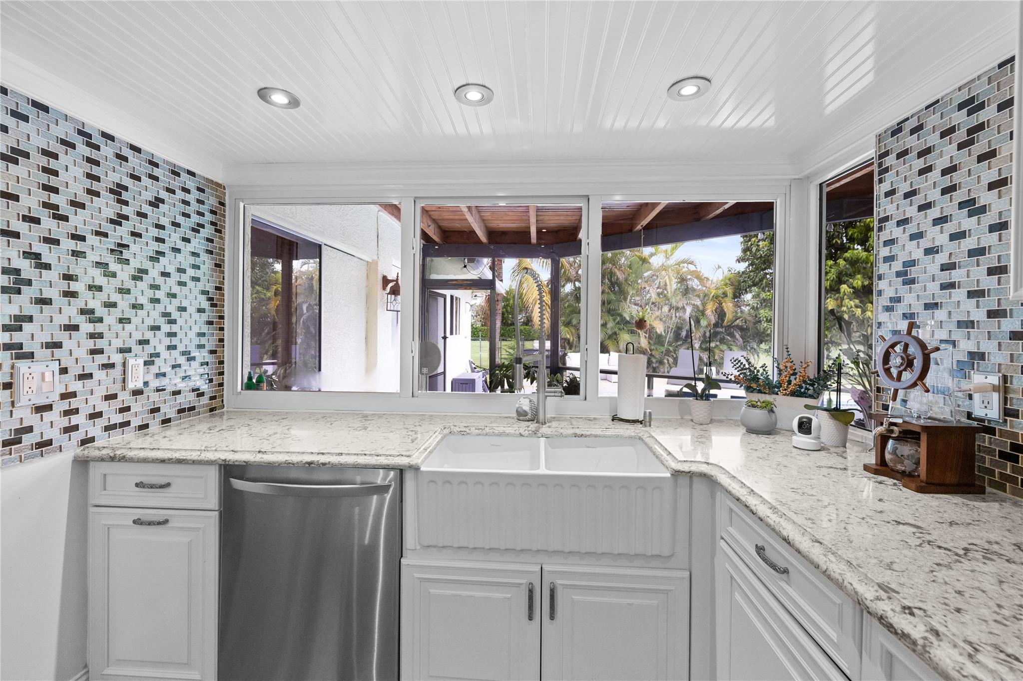 CORAL SPRINGS II - Residential