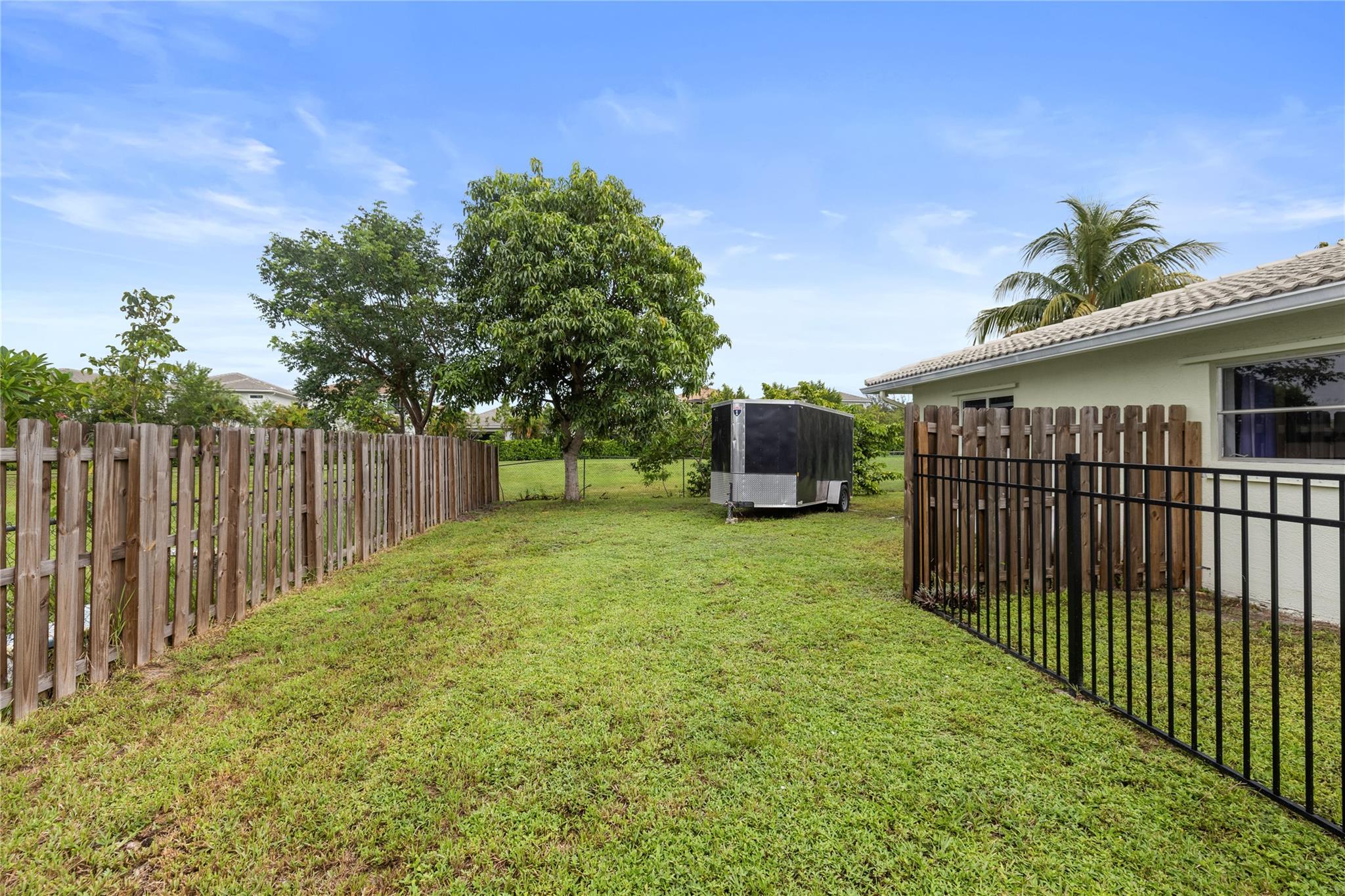 CORAL SPRINGS II - Residential