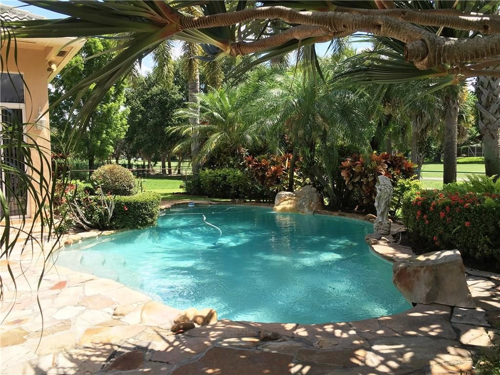 PASADENA@PEMBROKE SHORES - Residential