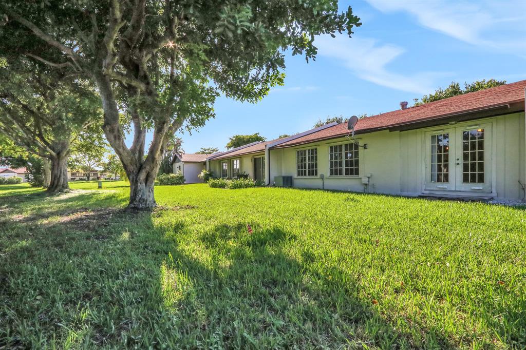 Las Verdes - Residential