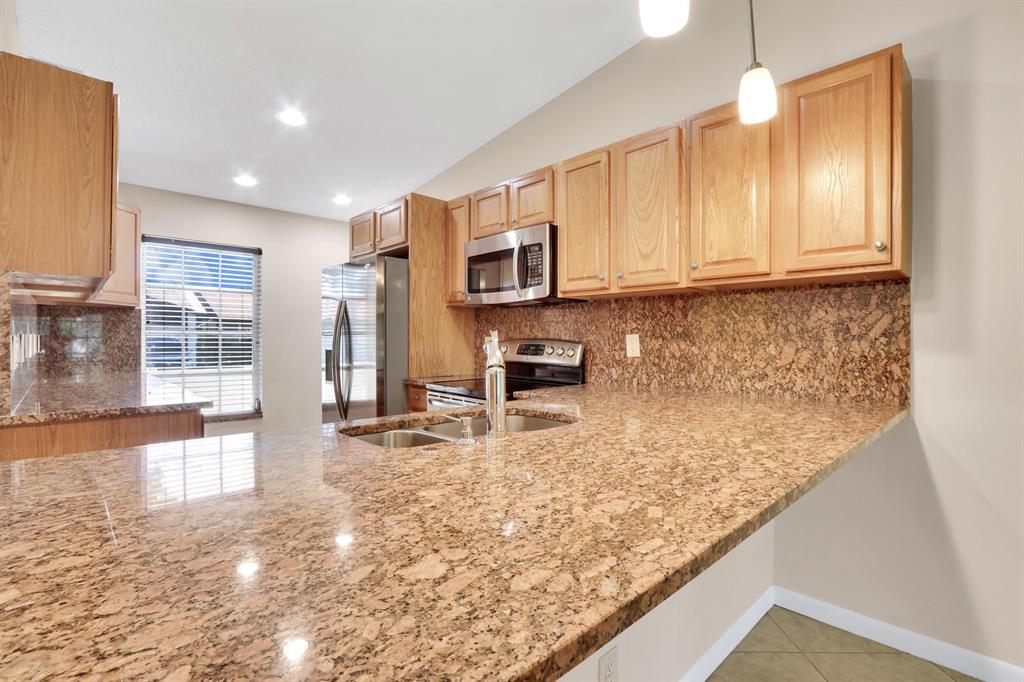 Las Verdes - Residential