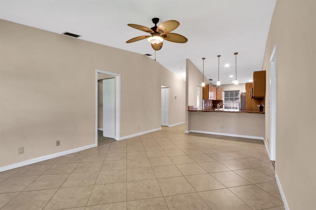 Las Verdes - Residential