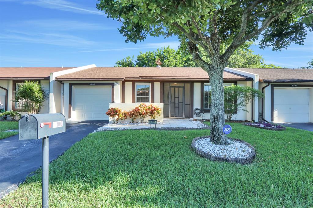 Las Verdes - Residential