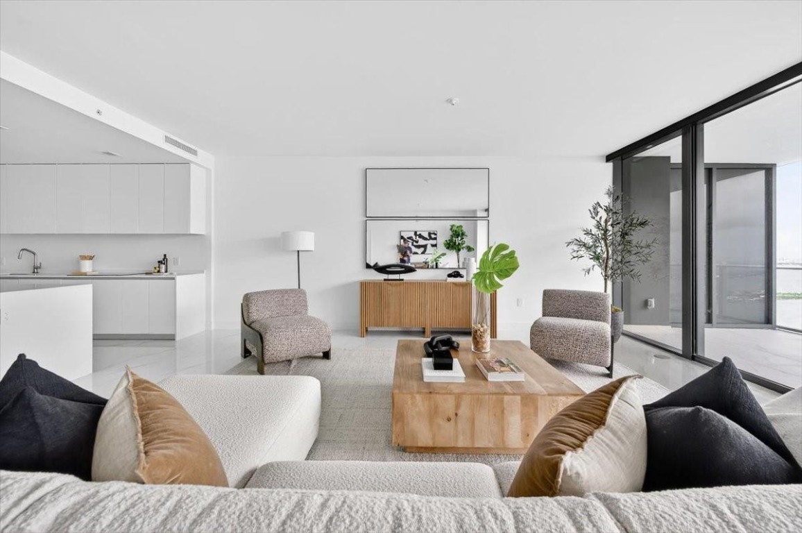 Aria Reserve Miami - Residential