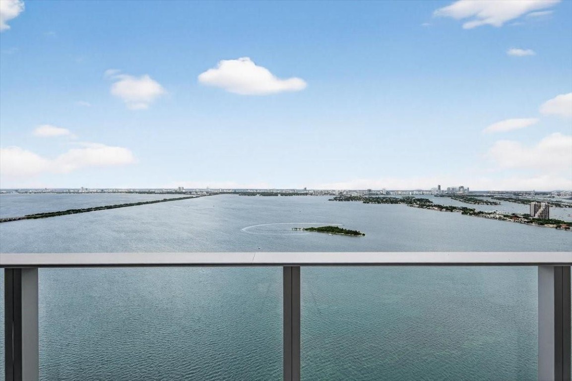 Aria Reserve Miami - Residential