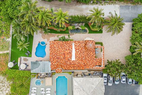 A home in Deerfield Beach