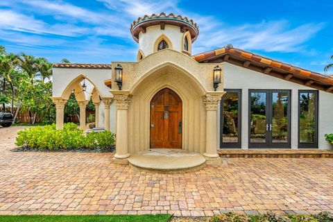 A home in Deerfield Beach