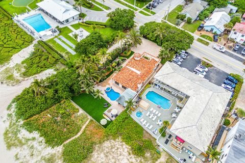 A home in Deerfield Beach