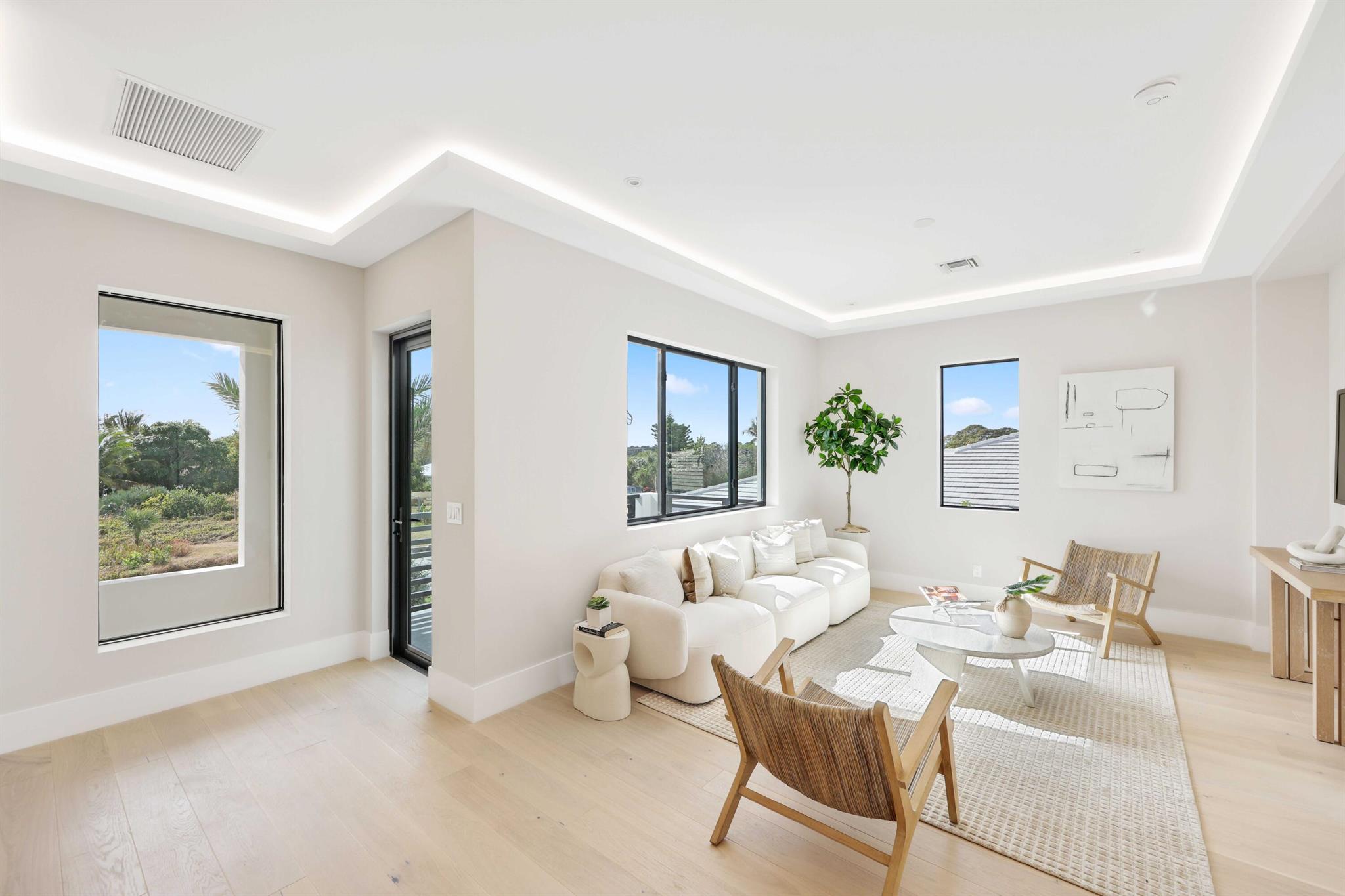 EDEN RIDGE - Residential