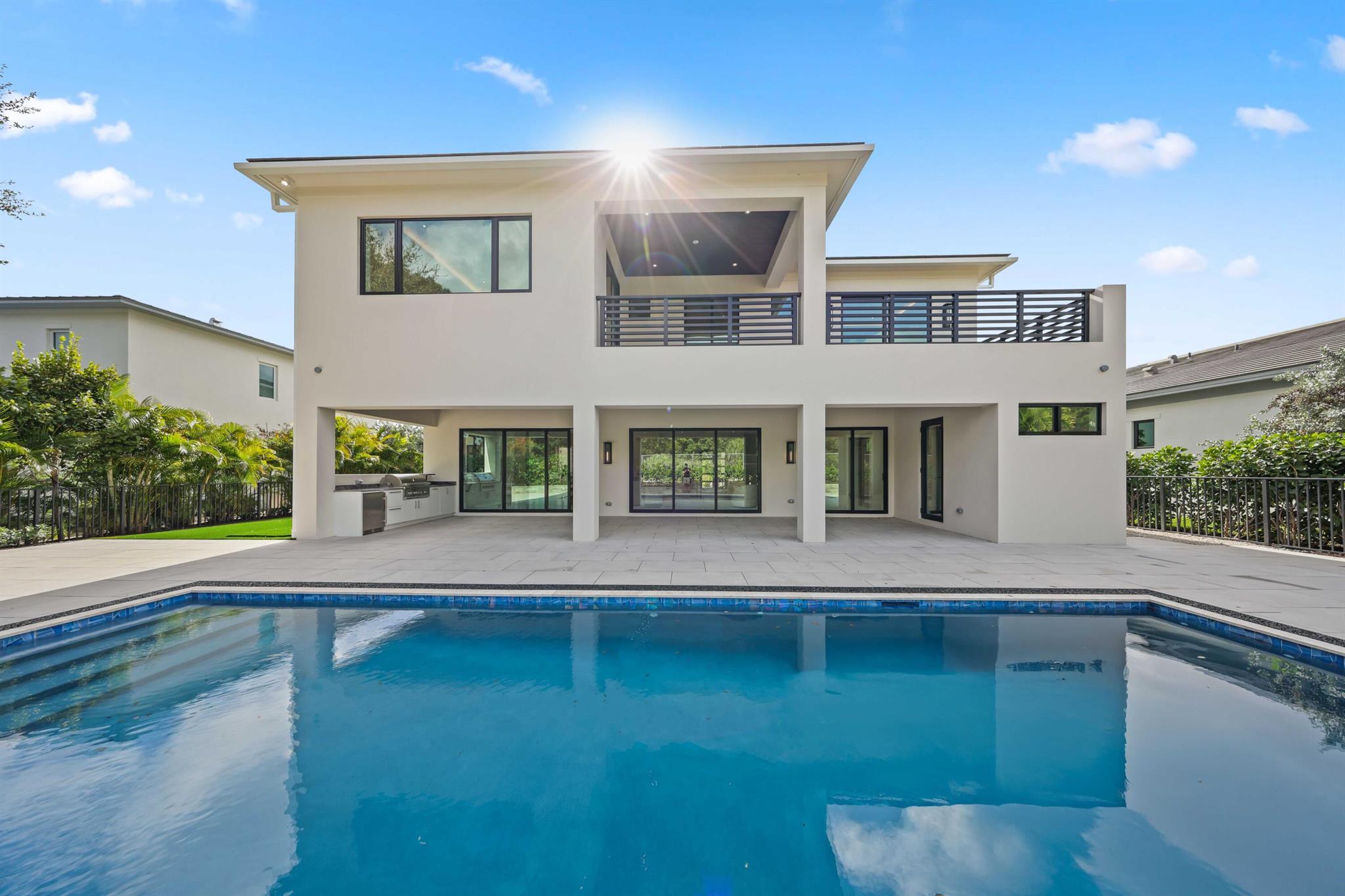 EDEN RIDGE - Residential