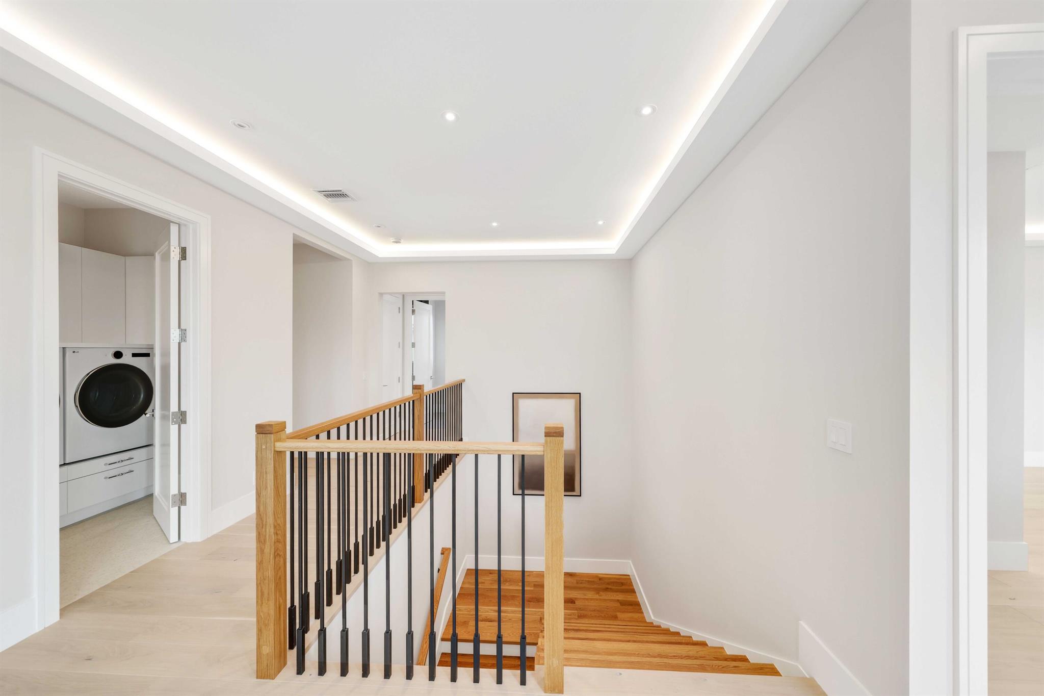 EDEN RIDGE - Residential