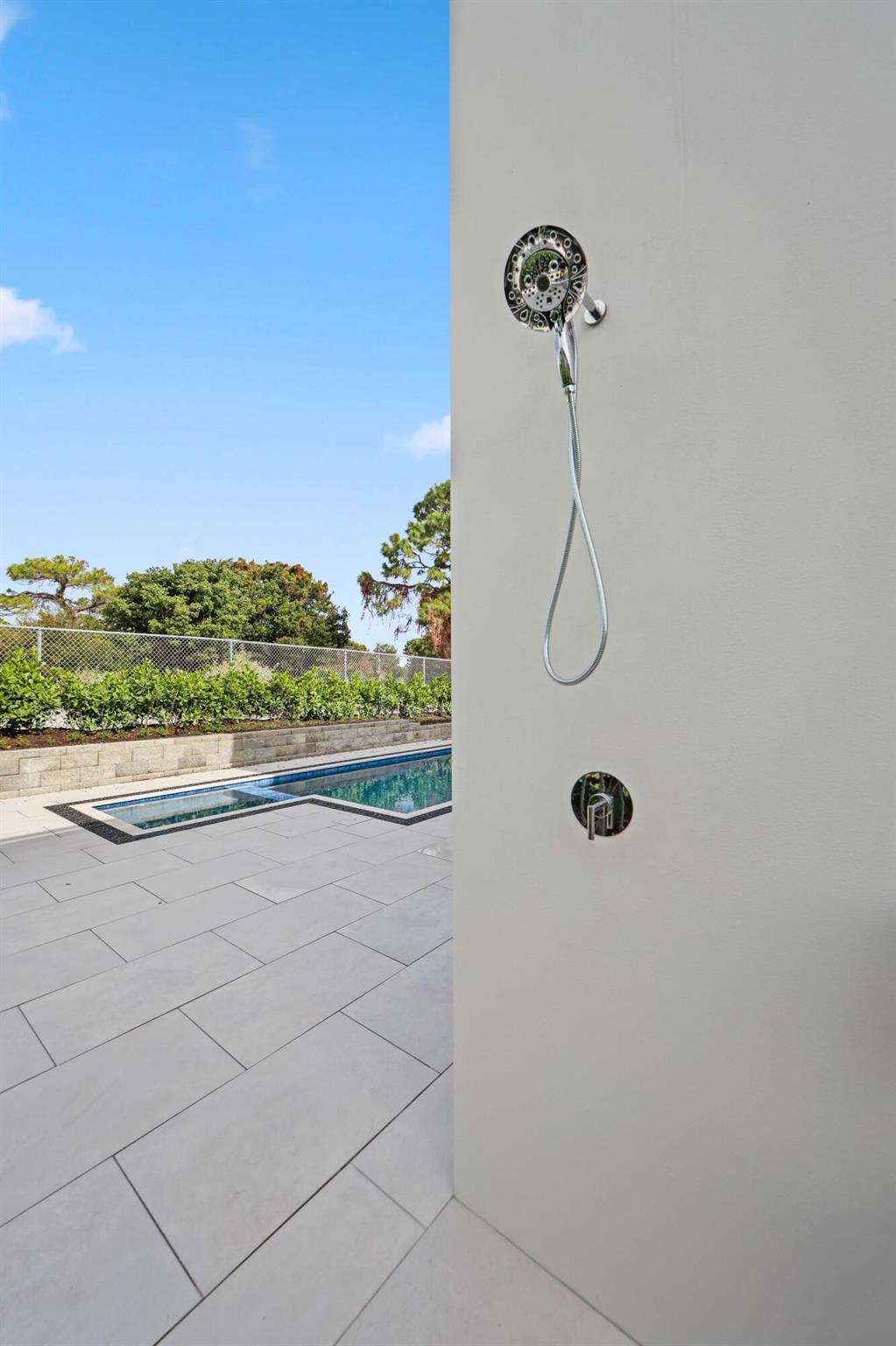 EDEN RIDGE - Residential