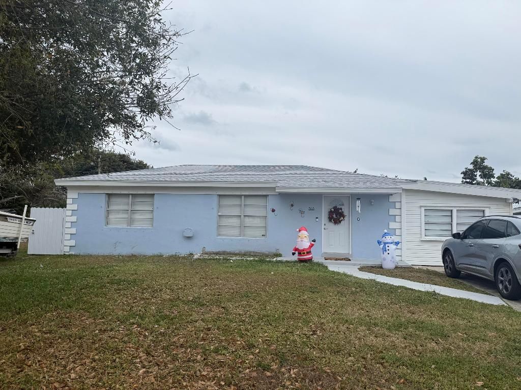 Photo of 748 Altura Street, Port Saint Lucie, FL 34952 (MLS # R11155017)