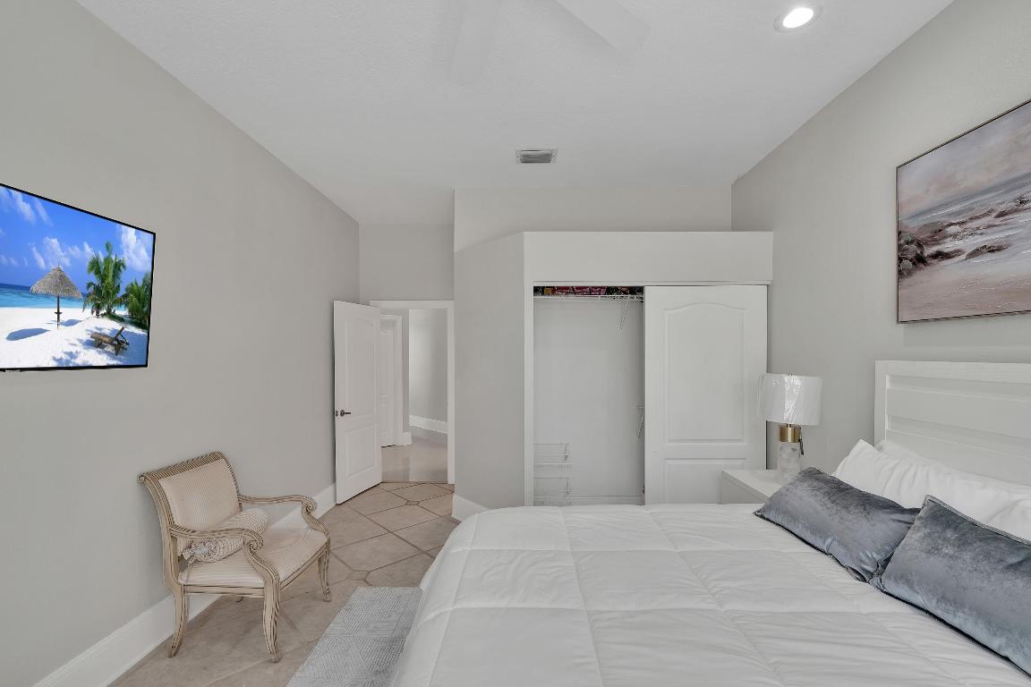 Coral Cay - Residential Lease