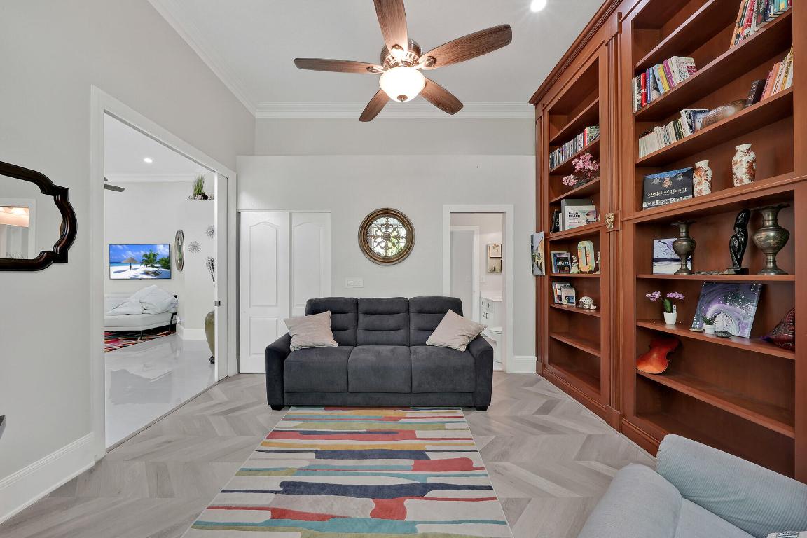 Coral Cay - Residential Lease