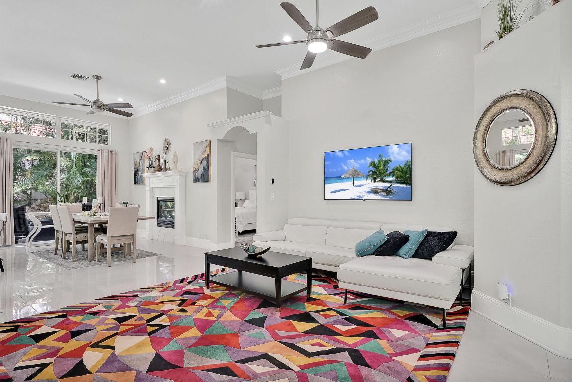 Coral Cay - Residential Lease