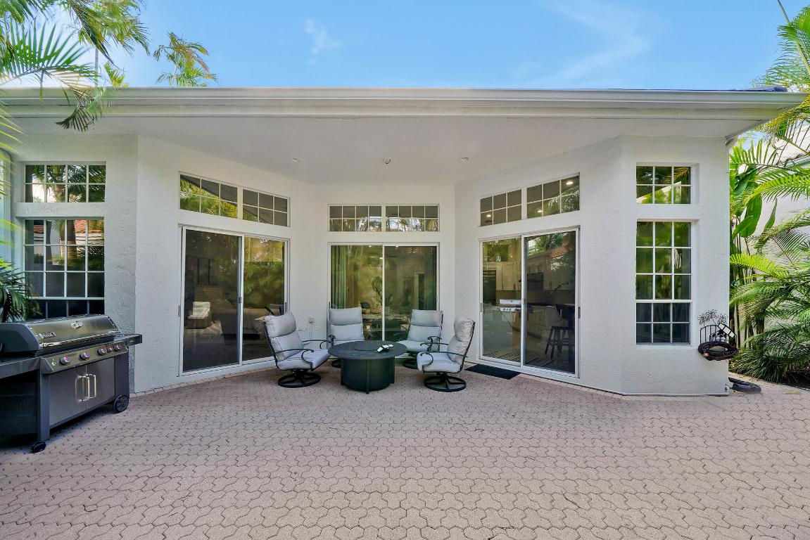 Coral Cay - Residential Lease