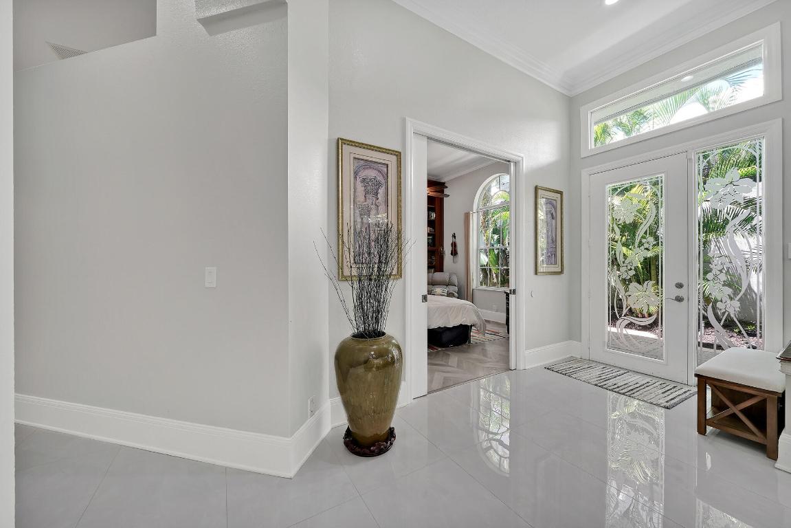 Coral Cay - Residential Lease