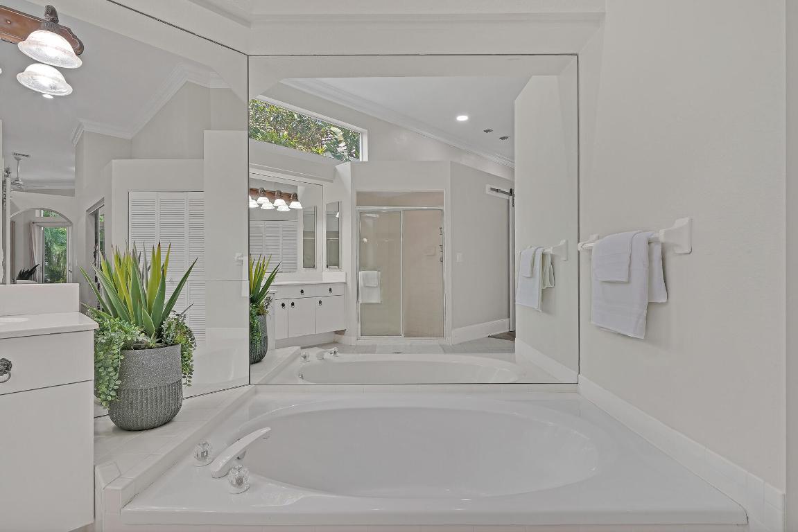 Coral Cay - Residential Lease