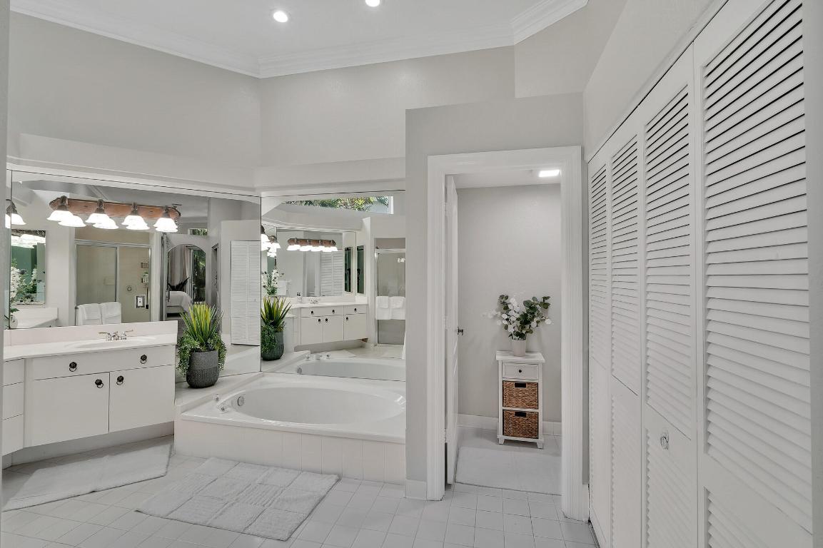 Coral Cay - Residential Lease