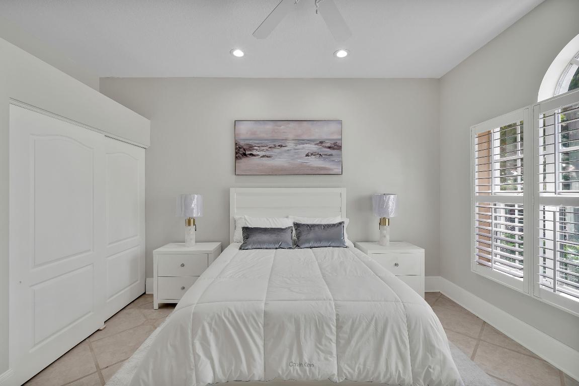 Coral Cay - Residential Lease