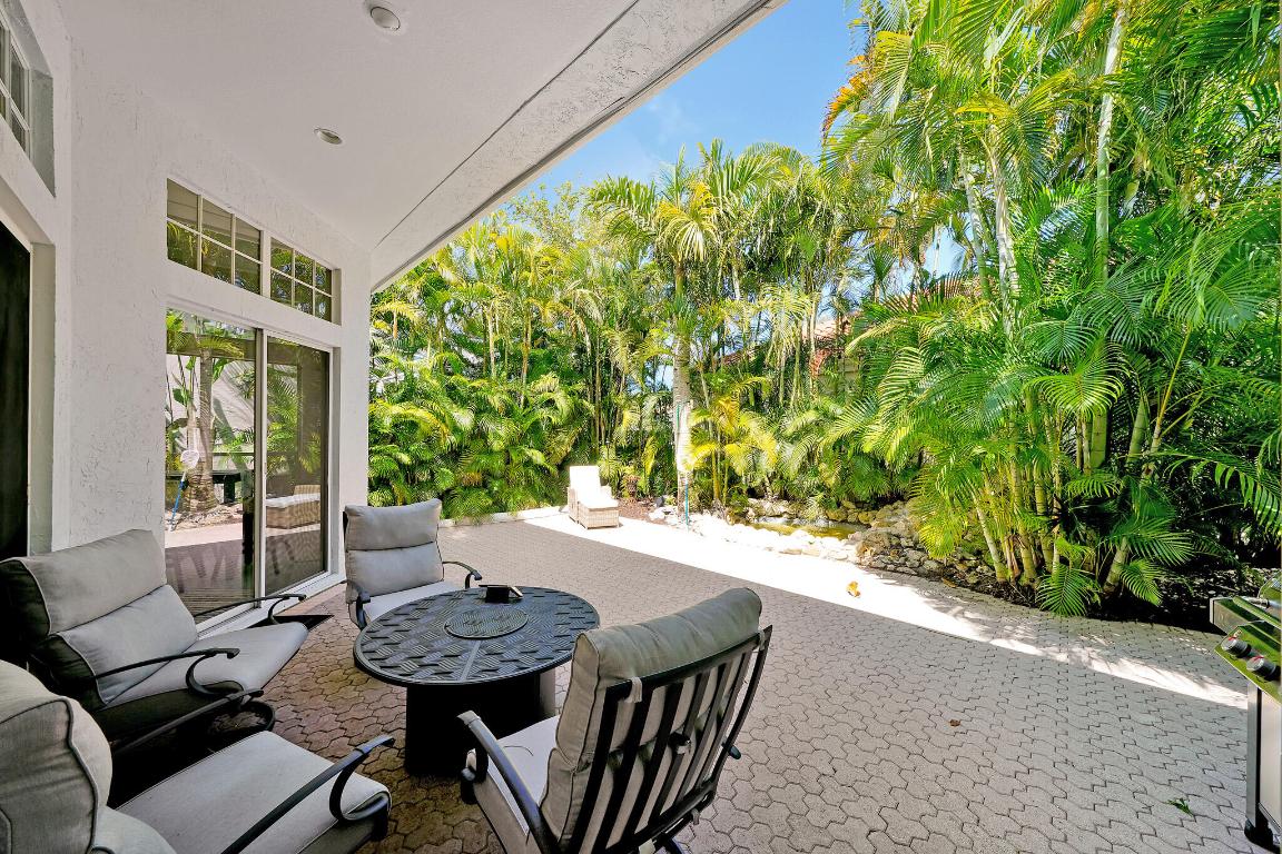 Coral Cay - Residential Lease