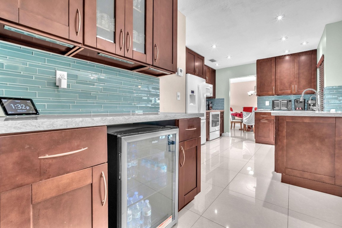 ORIOLE MARGATE SEC 6 - Residential