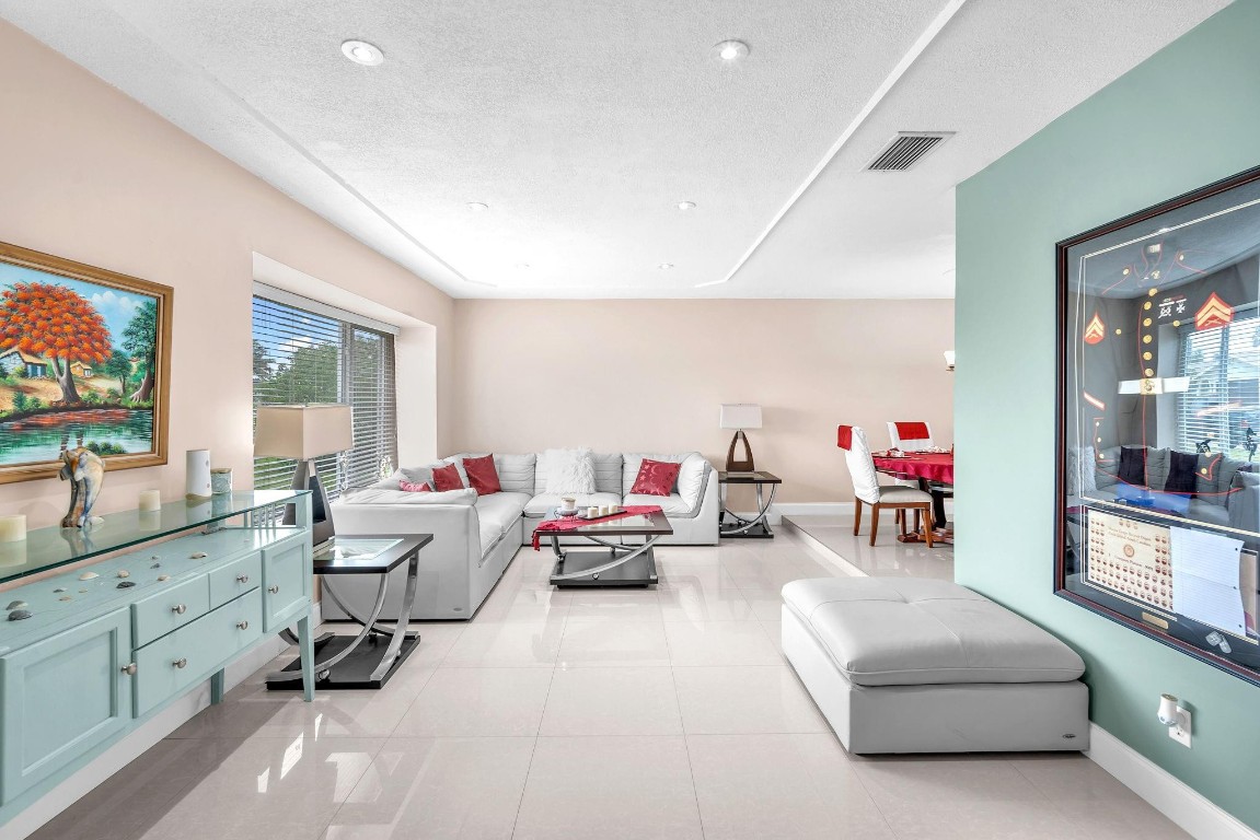 ORIOLE MARGATE SEC 6 - Residential