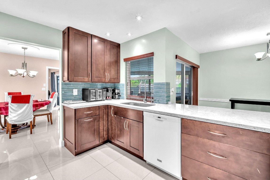 ORIOLE MARGATE SEC 6 - Residential