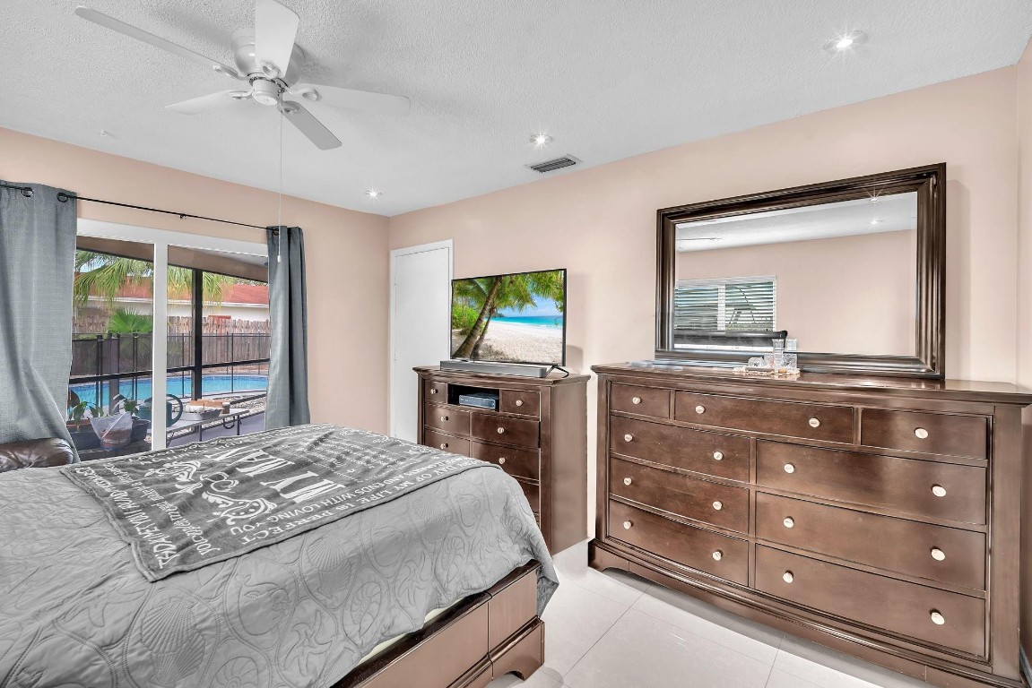 ORIOLE MARGATE SEC 6 - Residential