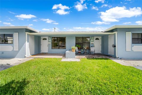 216-218 NE 9th Ave Deerfield Beach FL 33441