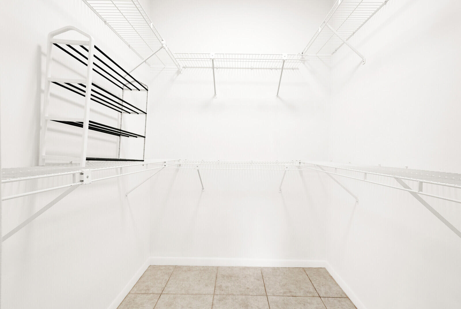 PINE RIDGE AT DELRAY BEACH - Residential