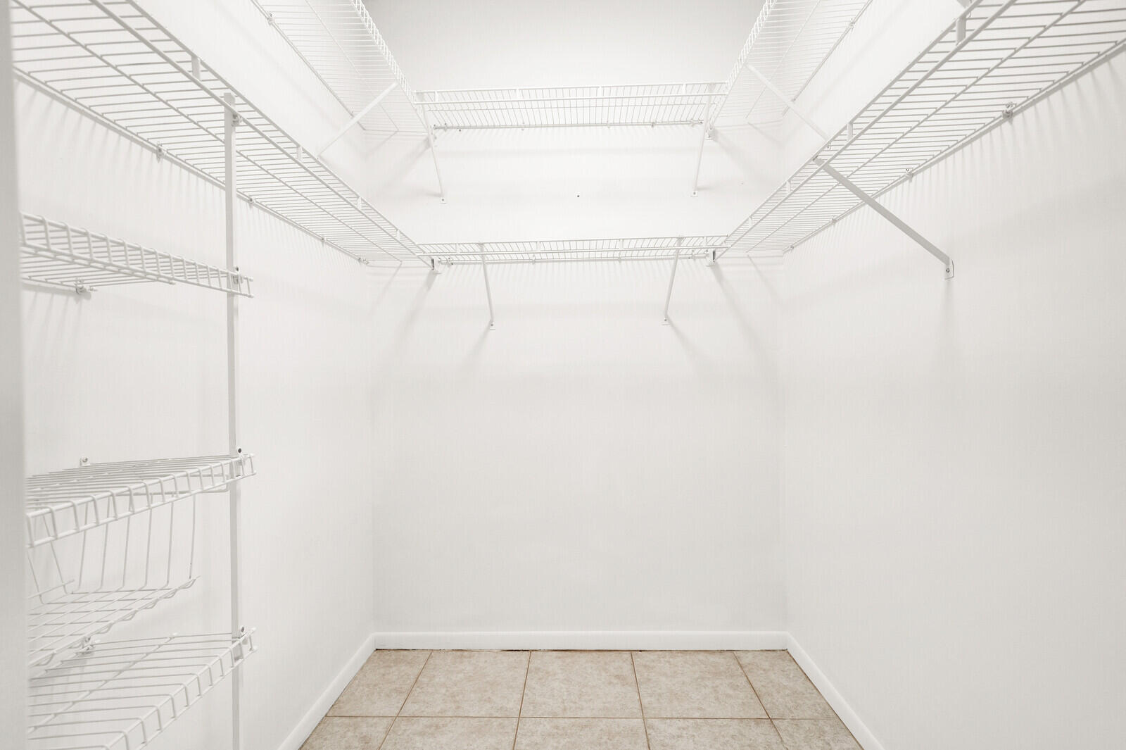 PINE RIDGE AT DELRAY BEACH - Residential