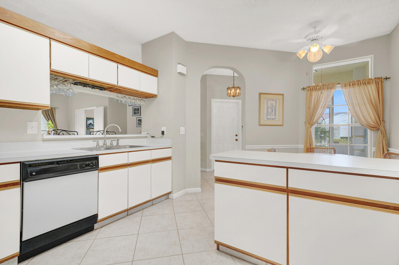 PINE RIDGE AT DELRAY BEACH - Residential