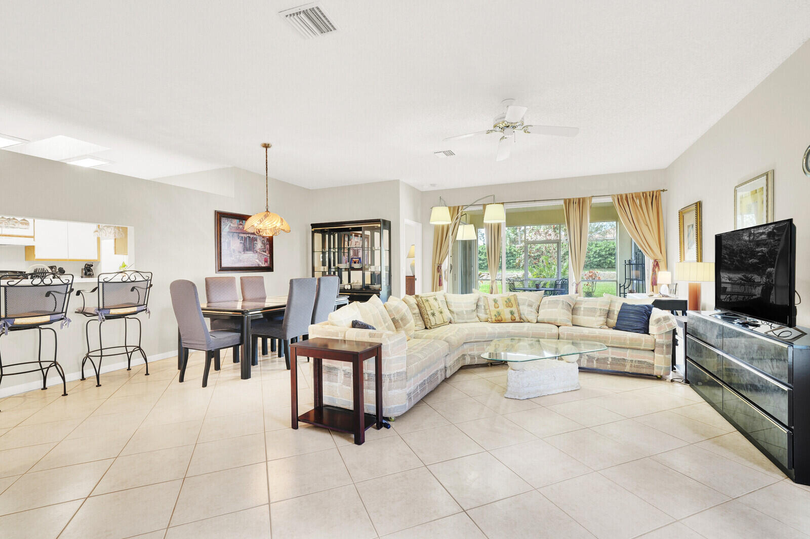 PINE RIDGE AT DELRAY BEACH - Residential