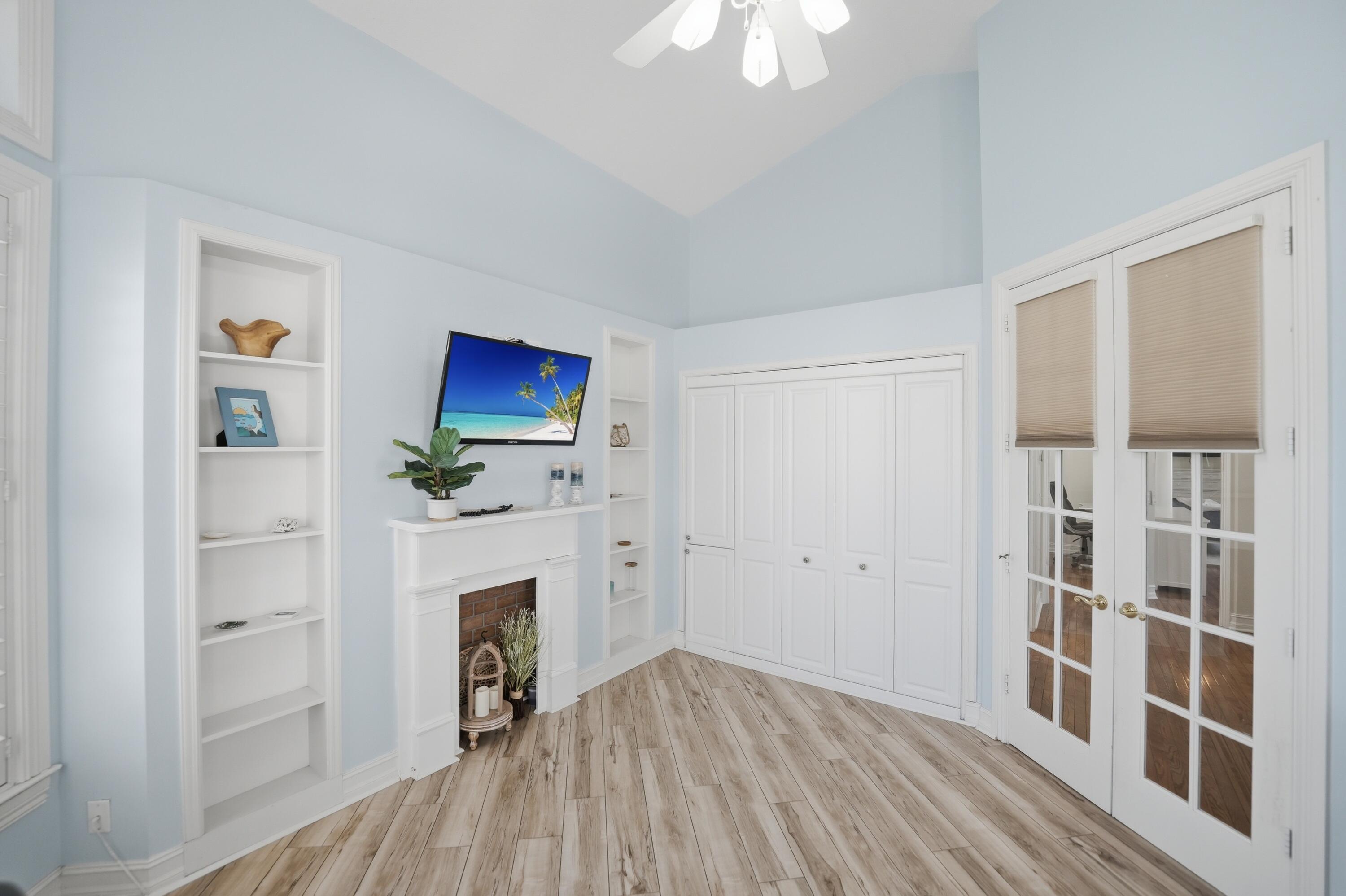 JUPITER KEY - Residential